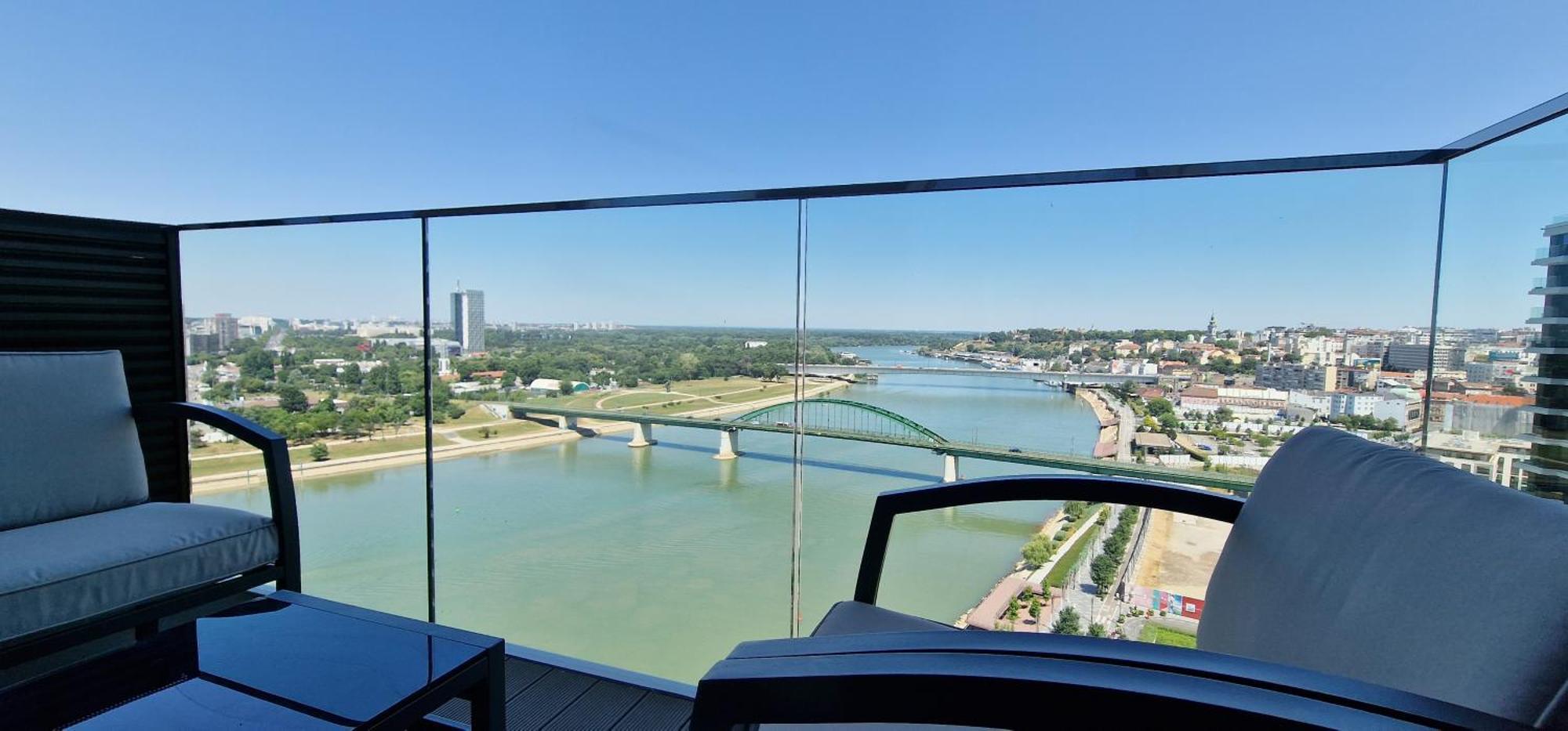 Beograd Na Vodi - Belgrade Waterfront Riverside מראה חיצוני תמונה